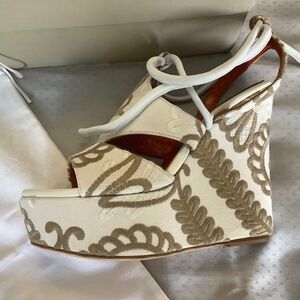 Wedge sandals made in Italy